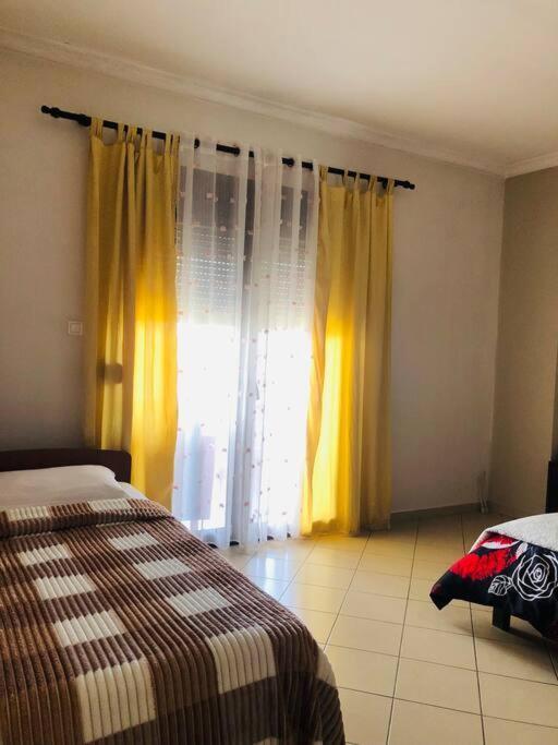 Villa Uklala Kamez المظهر الخارجي الصورة